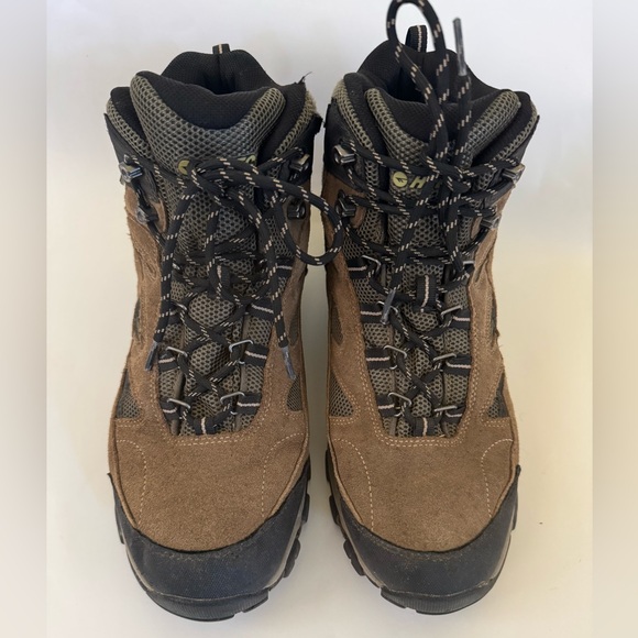 HI-TEC Yosemite Mid Waterproof Hiking Boots for Men, Size 9.5 - Picture 4 of 9